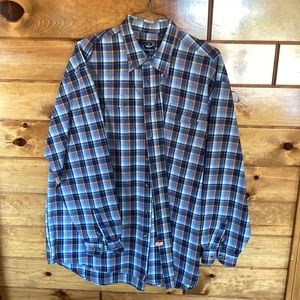 Men’s long sleeve dress shirt